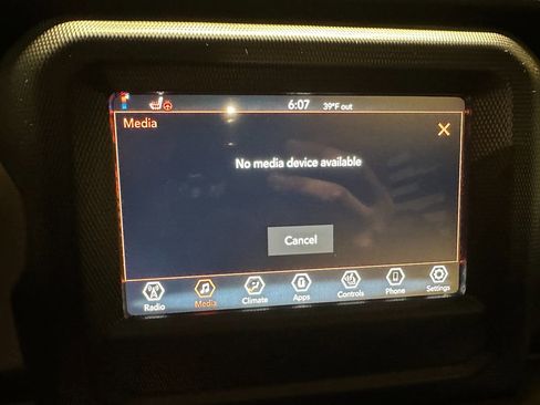 Used 2022 Jeep Wrangler Sport S image 32