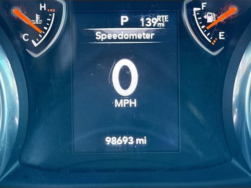 Used 2018 Jeep Wrangler Unlimited Sport AWD/4WD image 39