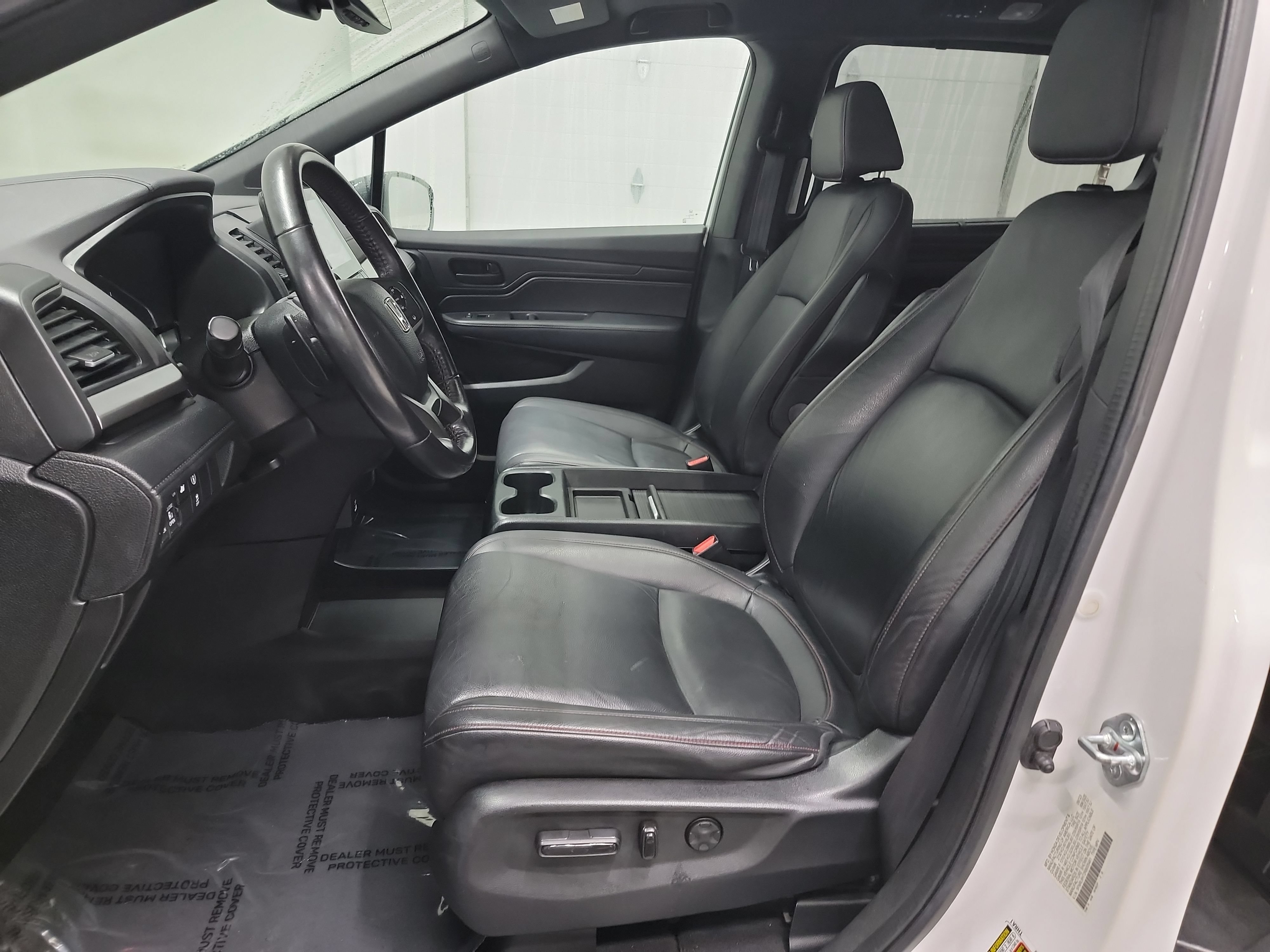 Used 2024 Honda Odyssey Sport image 6