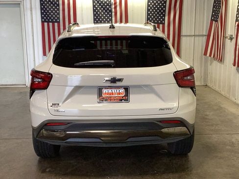 New 2026 Chevrolet Trax ACTIV w/ Driver Confidence Package FWD image 4