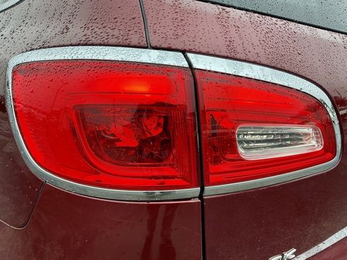 Used 2016 Buick Enclave Leather image 15