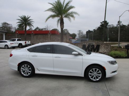 Used 2015 Chrysler 200 C image 15