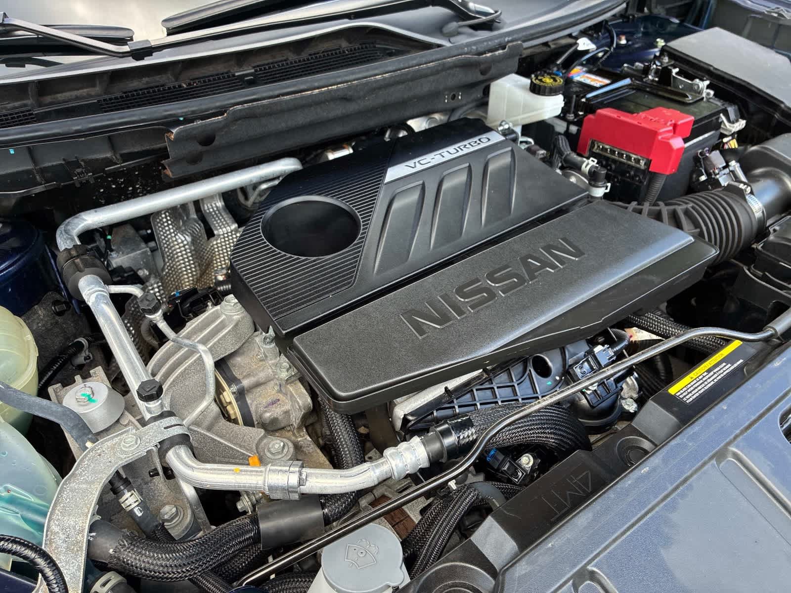 Used 2025 Nissan Rogue SV AWD/4WD image 14