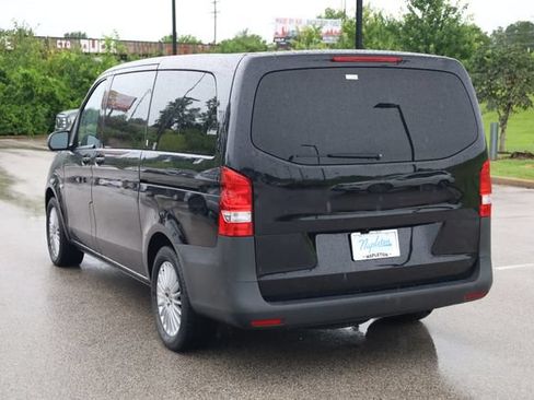 Used 2023 Mercedes-Benz Metris Passenger image 5