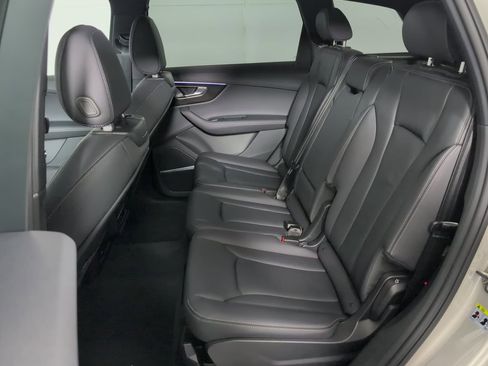 Certified 2025 Audi Q7 2.0T Premium Plus w/ Premium Plus Package image 22
