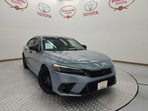 Used 2023 Honda Civic Sport image 1