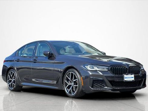 Used 2023 BMW 530i w/ M Sport Package RWD image 7