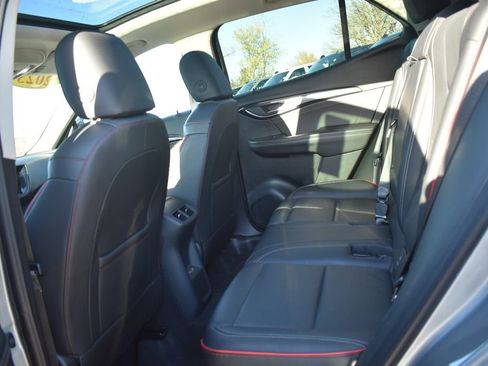 Used 2023 Buick Envision Essence w/ Sport Touring Package image 24