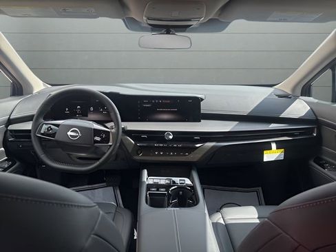 New 2025 Nissan Murano SV image 14