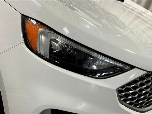 Used 2023 Ford Edge SEL AWD/4WD image 32
