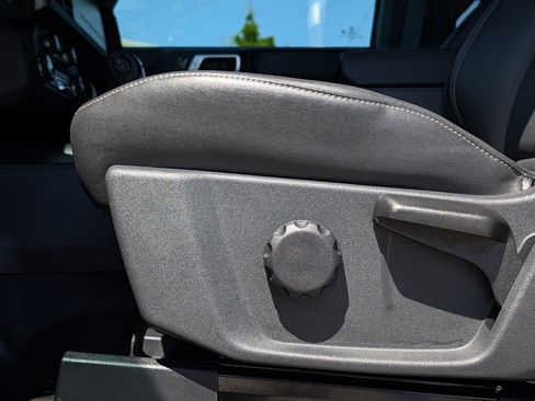 Used 2025 Ford Bronco Badlands AWD/4WD image 38