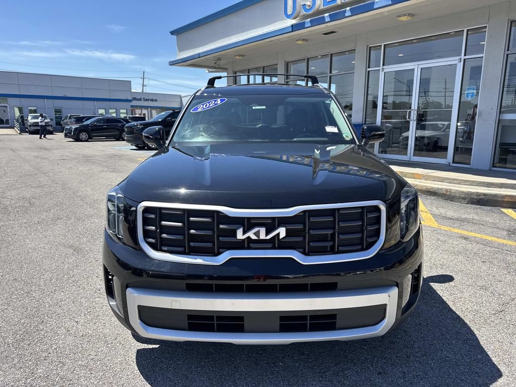 Used 2024 Kia Telluride S FWD image 2