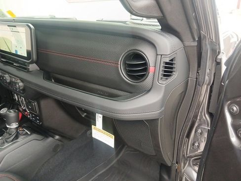 New 2026 Jeep Wrangler Unlimited Rubicon image 37