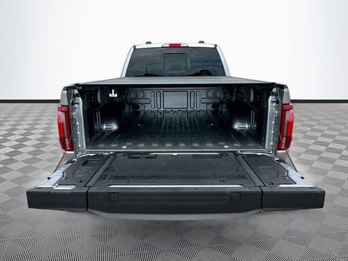 Used 2025 Ford F150 Lariat w/ Equipment Group 502A High AWD/4WD image 26