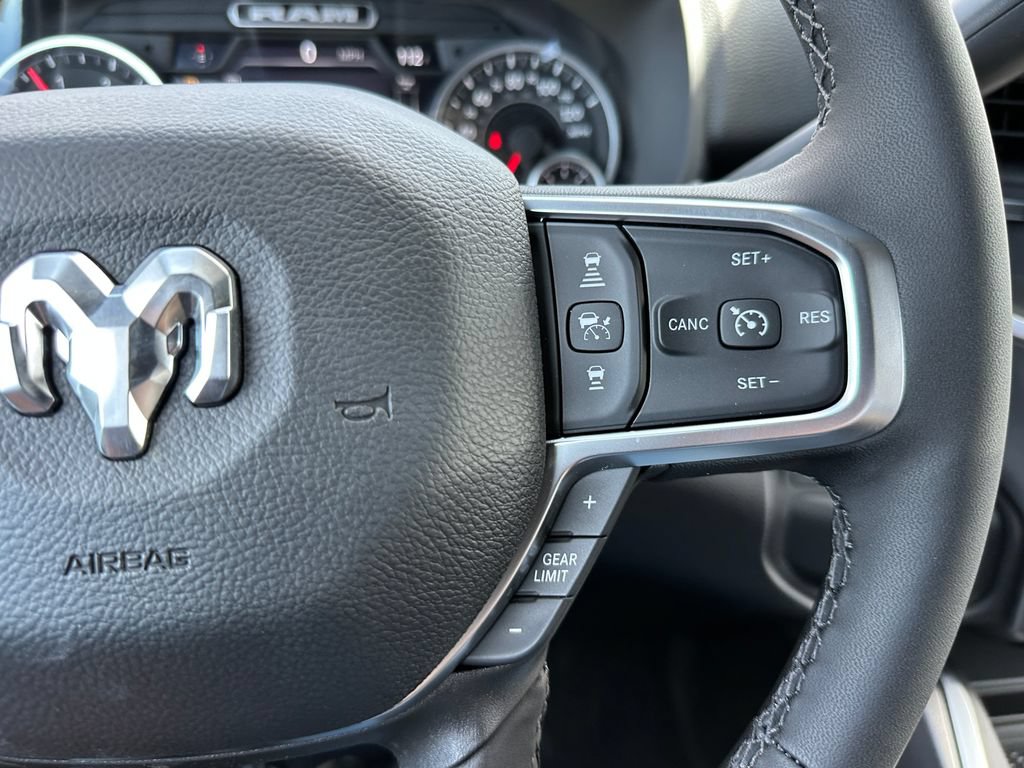 New 2026 RAM 3500 Big Horn AWD/4WD image 22