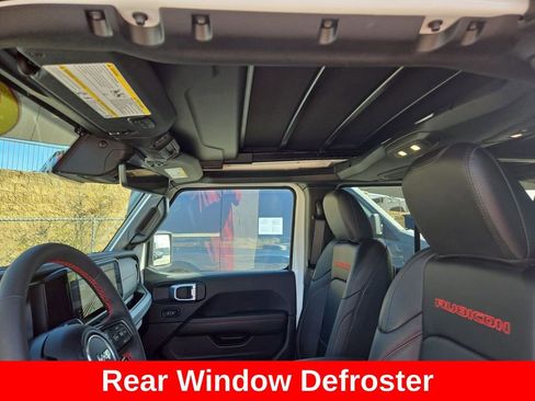 Certified 2024 Jeep Wrangler Unlimited Rubicon image 15