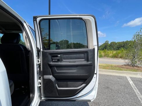 Certified 2022 RAM 1500 Tradesman w/ Chrome Appearance Group AWD/4WD image 49