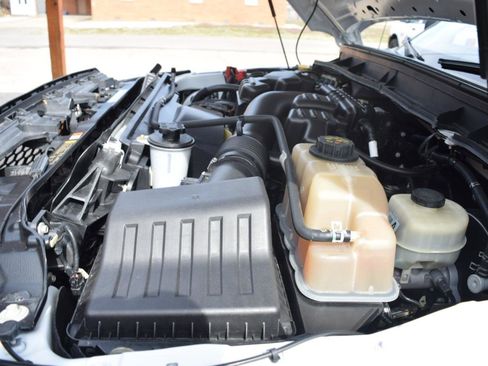 Used 2016 Ford F250 XL image 22