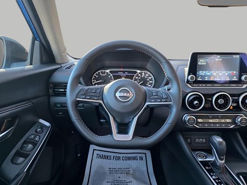 Used 2025 Nissan Sentra SR w/ Trunk Package image 7