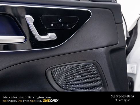 New 2026 Mercedes-Benz C 300 4MATIC Sedan image 15