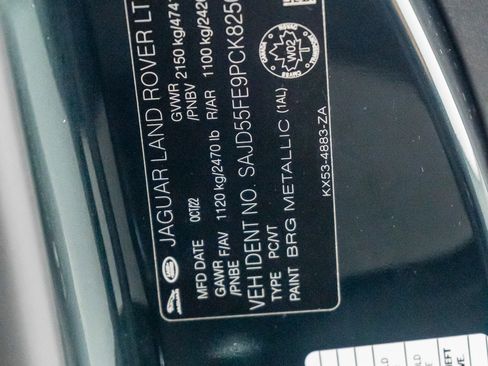 Used 2023 Jaguar F-TYPE R image 50