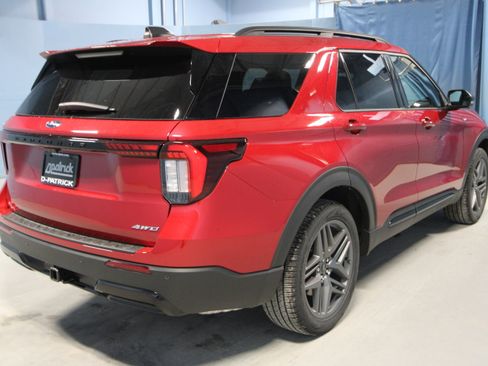 New 2026 Ford Explorer ST-Line w/ ST-Line Street Pack image 29