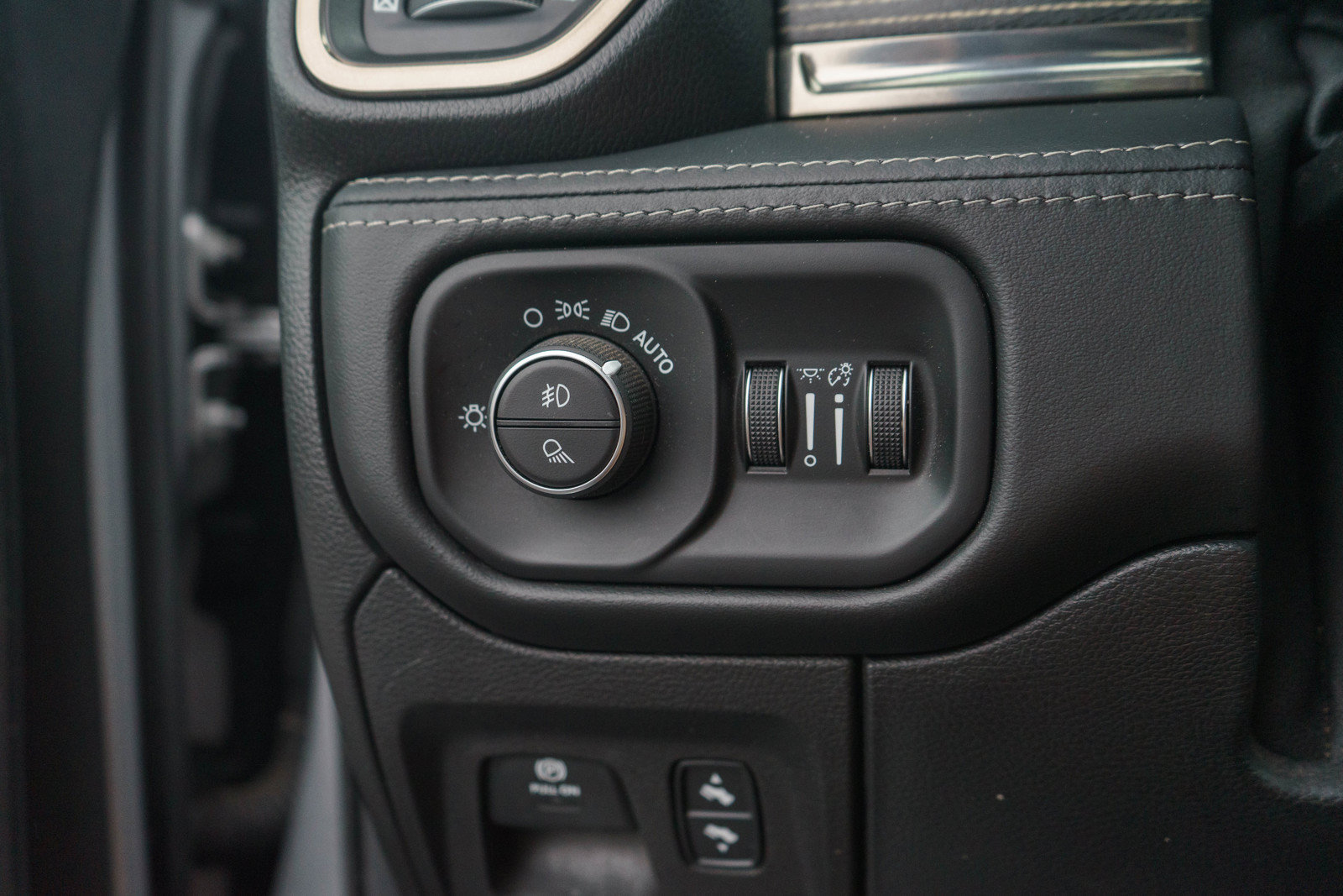 Used 2021 RAM 1500 Limited w/ Night Edition AWD/4WD image 24