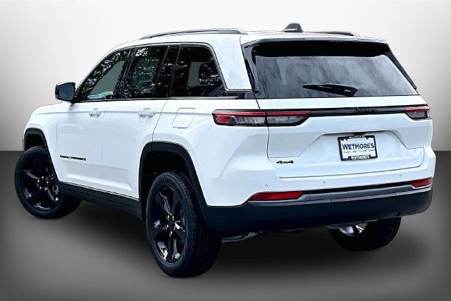 New 2026 Jeep Grand Cherokee Limited w/ Limited Altitude Package AWD/4WD image 3