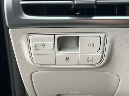 New 2026 Hyundai Tucson Blue SE AWD/4WD image 27