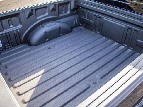 Used 2025 Ford F150 Lariat w/ Equipment Group 501A Mid AWD/4WD image 15