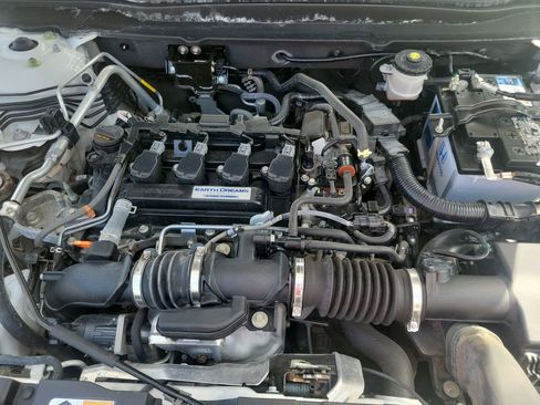 Used 2018 Honda Accord LX image 33