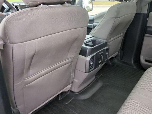 Used 2016 Ford F150 XLT w/ Equipment Group 302A Luxury image 18