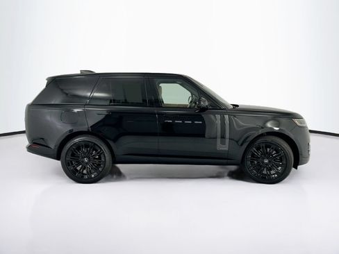 Used 2023 Land Rover Range Rover Autobiography AWD/4WD image 4
