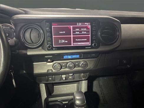 Used 2022 Toyota Tacoma SR5 image 7