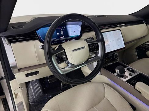 Certified 2023 Land Rover Range Rover Long Wheelbase SE AWD/4WD image 8