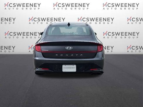 Used 2020 Hyundai Sonata SEL w/ Premium + Sunroof Package FWD image 4
