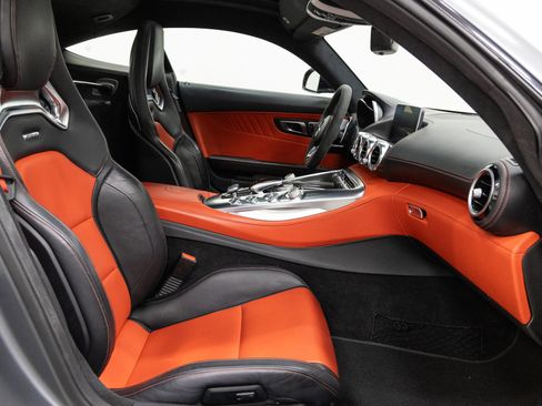Used 2016 Mercedes-Benz AMG GT S image 18