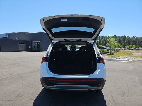 Used 2023 Hyundai Santa Fe SEL AWD/4WD image 16