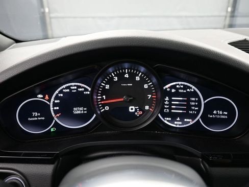 Certified 2023 Porsche Cayenne Platinum Edition AWD/4WD image 19