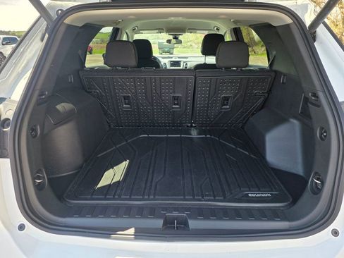 Used 2024 Chevrolet Equinox LT w/ LPO, Floor Liner Package AWD/4WD image 8
