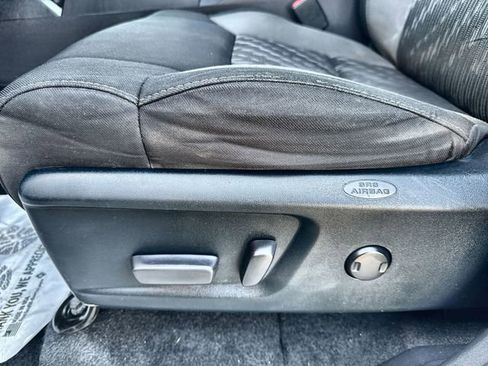 Used 2018 Toyota Tundra SR5 w/ TRD Off Road Package image 20