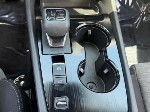 Certified 2023 Nissan Rogue SV FWD image 25