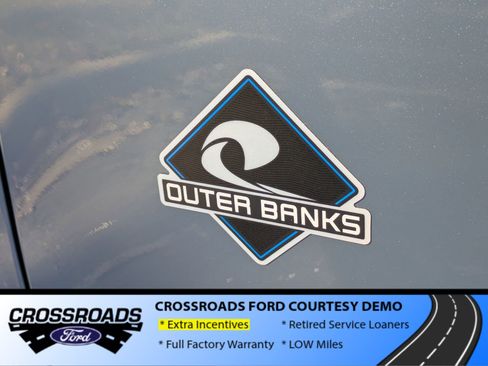 New 2025 Ford Bronco Sport Outer Banks w/ Outer Banks Tech Package+ image 9