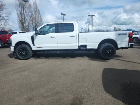 New 2025 Ford F350 Lariat w/ Lariat Ultimate Package image 15