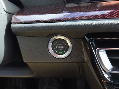 New 2026 Chevrolet Traverse RS w/ LPO, Floor Liner Package image 23