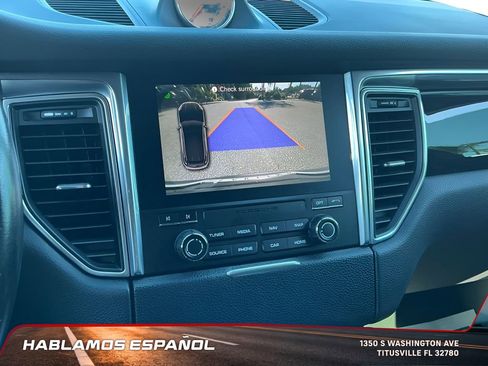 Used 2018 Porsche Macan Sport Edition image 39