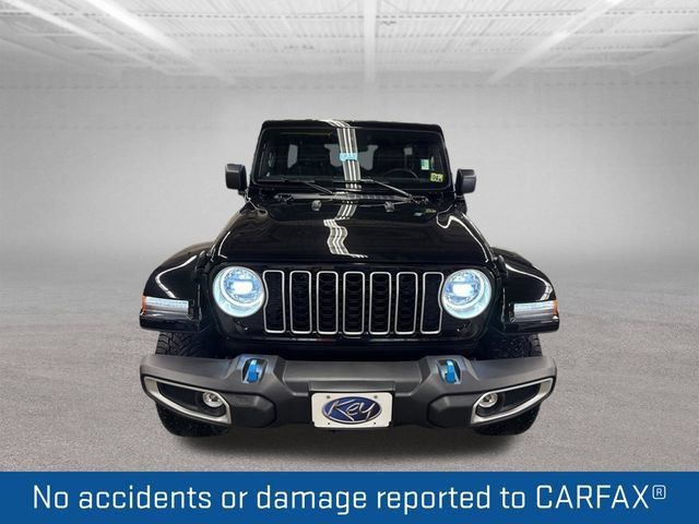 Used 2024 Jeep Wrangler Unlimited Sahara AWD/4WD image 2