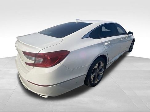 Used 2019 Honda Accord EX-L image 10