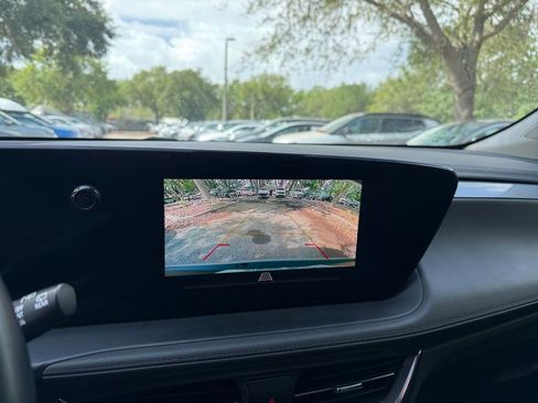Used 2025 Buick Encore GX Preferred FWD image 18