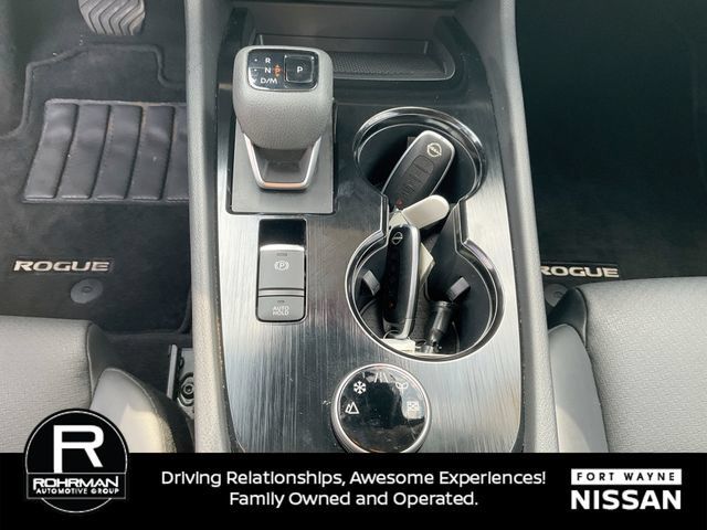 Certified 2023 Nissan Rogue SV w/ SV Premium B Package AWD/4WD image 28